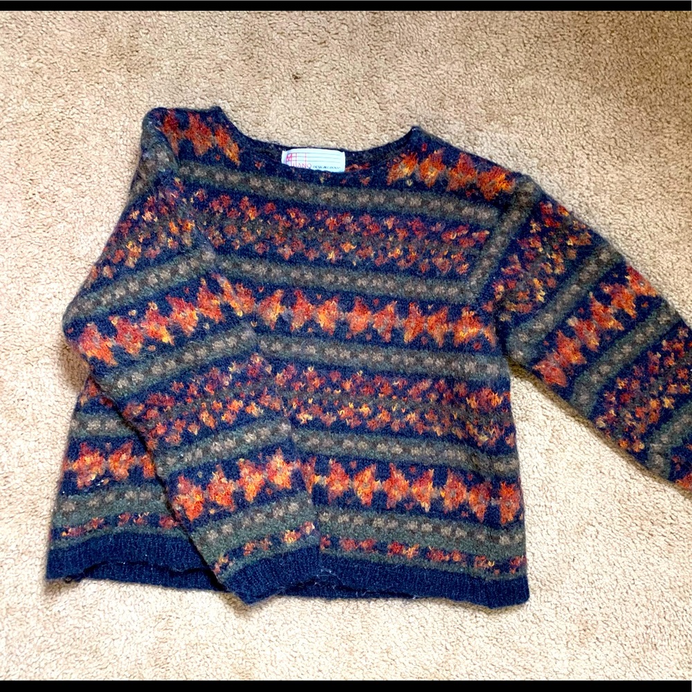 Patterned, retro, lightly cropped sweater